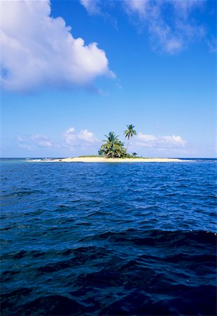 small sea land - Small Island, San Blas Islands, Panama Stock Photo - Rights-Managed, Code: 700-00768713