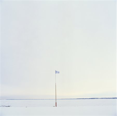 simsearch:700-02121076,k - Quebec Flag in Snowy Landscape Fotografie stock - Rights-Managed, Codice: 700-00795928