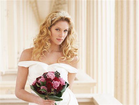 simsearch:700-01646261,k - Portrait de mariée Photographie de stock - Rights-Managed, Code: 700-00796291