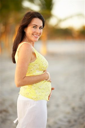 simsearch:700-00935169,k - Portrait of Pregnant Woman Foto de stock - Con derechos protegidos, Código: 700-00806687