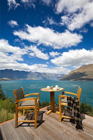 remarkable mountains queenstown - Remarkable Mountain Range and Lake Wakatipu, Queenstown, South Island, New Zealand Stock Photo - Rights-Managed, Code: 700-00846805