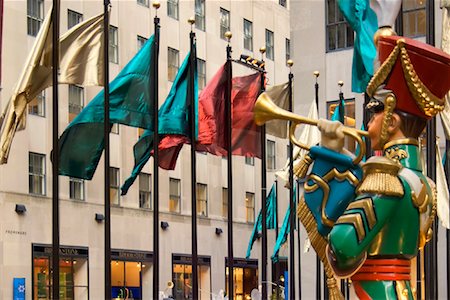 Christmas Decorations at Rockefeller Center, New York City, New York, USA Foto de stock - Con derechos protegidos, Código: 700-00848269