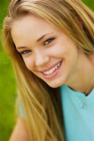 simsearch:700-00054102,k - Portrait of Girl Stock Photo - Rights-Managed, Code: 700-00864839