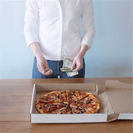 simsearch:700-00077839,k - Woman With Pizza, Holding Change Stock Photo - Rights-Managed, Code: 700-00865219