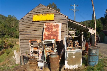 Station essence, Woods Point, Victoria, Australie Photographie de stock - Rights-Managed, Code: 700-00865331
