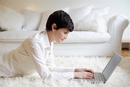 simsearch:700-00053035,k - Woman Using Laptop Stock Photo - Rights-Managed, Code: 700-00865674