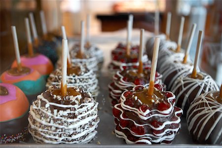 displaying chocolates - Candy Apples on Tray Stock Photo - Rights-Managed, Code: 700-00866012