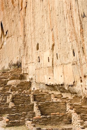 pueblo - Pueblo Ruins, Bandelier National Monument, New Mexico, USA Stock Photo - Rights-Managed, Code: 700-00909690