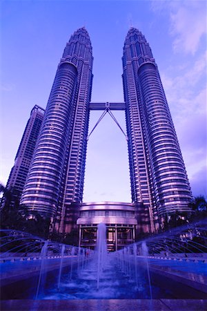 simsearch:841-09183690,k - Petronas Twin Towers, Malaysia Fotografie stock - Rights-Managed, Codice: 700-00909942
