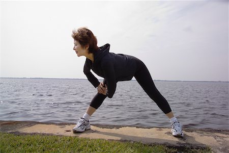 simsearch:400-04790531,k - Woman Exercising Outdoors Foto de stock - Direito Controlado, Número: 700-00916943