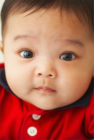 pausbacken - Porträt von Baby Stockbilder - Lizenzpflichtiges, Bildnummer: 700-00917552