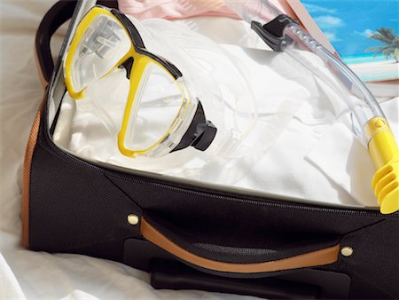 snorkeling mask - Packed Suitcase With Snorkeling Gear Stock Photo - Rights-Managed, Code: 700-00918312