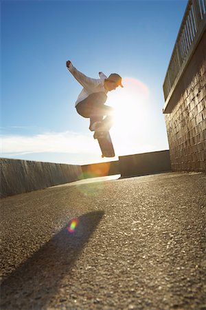 Man Skateboarding Stock Photo - Rights-Managed, Code: 700-00910745