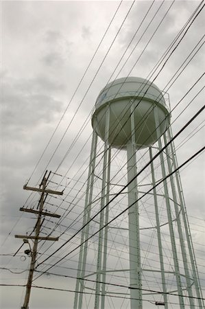 simsearch:696-03398968,k - Château d'eau Photographie de stock - Rights-Managed, Code: 700-00934555