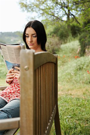 Woman Sitting On Park Bench Reading Stock Photo - Rights-Managed, Code: 700-00954503