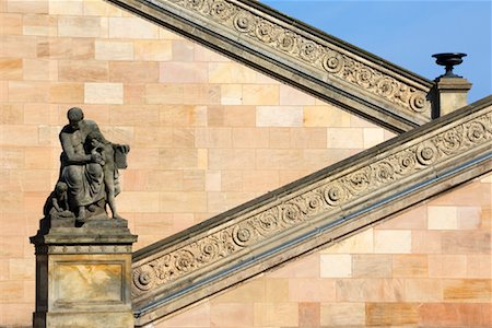 Escalier de Alte Nationalgalerie, Berlin, Allemagne Photographie de stock - Rights-Managed, Code: 700-00954871