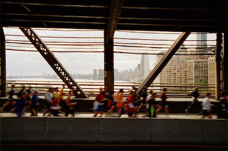 photo of crowd on bridges - New York City Marathon, New York, New York, USA Stock Photo - Rights-Managed, Code: 700-00984322