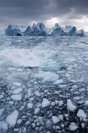 simsearch:600-00846551,k - Icebergs, Arctic Circle, Greenland Foto de stock - Con derechos protegidos, Código: 700-01036708