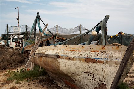 Deserted Boat, South Africa Stock Photo - Rights-Managed, Code: 700-01072801