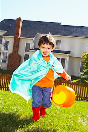 simsearch:700-00086596,k - Portrait of Boy in Costume Stock Photo - Rights-Managed, Code: 700-01073763