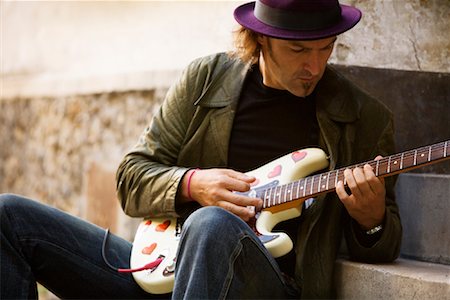 simsearch:649-07063898,k - Man Playing Guitar on Steps Stock Photo - Rights-Managed, Code: 700-01084050
