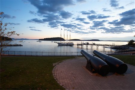 simsearch:6119-08740148,k - Schooner, Frenchman's Bay, Bar Harbor, Maine, USA Stock Photo - Rights-Managed, Code: 700-01083795