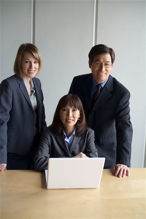 simsearch:600-01109833,k - Portrait of Business People Stock Photo - Rights-Managed, Code: 700-01099760