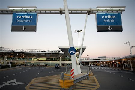simsearch:700-00523607,k - Signs, Ezeiza International Airport, Argentina Stock Photo - Rights-Managed, Code: 700-01110402