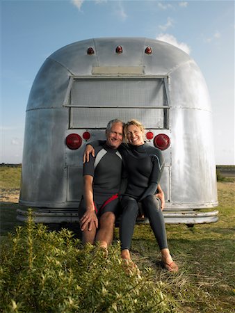 retro women camping - Portrait of Couple Stock Photo - Rights-Managed, Code: 700-01111512