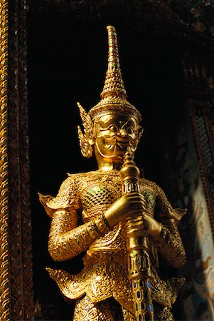 simsearch:700-01275860,k - Hände der Statue, Wat Phra Kaeo, Bangkok, Thailand Stockbilder - Lizenzpflichtiges, Bildnummer: 700-01111550