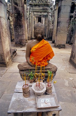 Statue de Bouddha au Temple Bayon, Angkor Thom, Siem Reap, Cambodge Photographie de stock - Rights-Managed, Code: 700-01112207