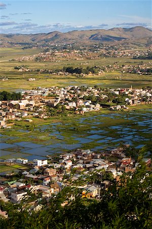 simsearch:700-01112577,k - Overview of Antananarivo, Madagascar Fotografie stock - Rights-Managed, Codice: 700-01112582