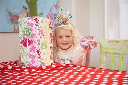 simsearch:700-01120440,k - Girl at Birthday Party Stock Photo - Rights-Managed, Code: 700-01120449