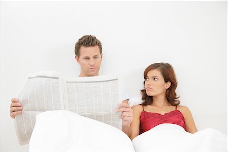 Couple in Bed Foto de stock - Con derechos protegidos, Código: 700-01165109