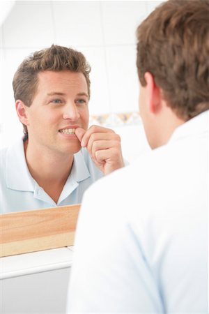 simsearch:700-01165022,k - Man Examining Teeth in Mirror Stock Photo - Rights-Managed, Code: 700-01165122