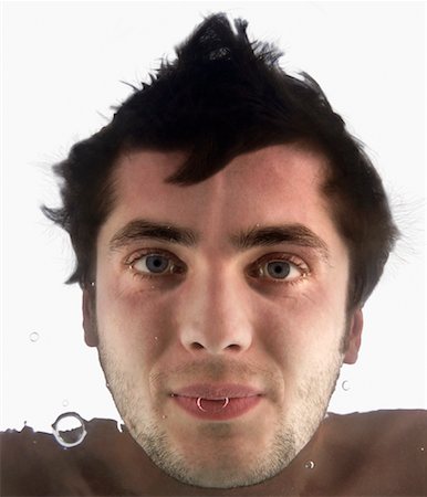 face underwater - Gros plan du visage de l'homme sous l'eau Photographie de stock - Rights-Managed, Code: 700-01163982
