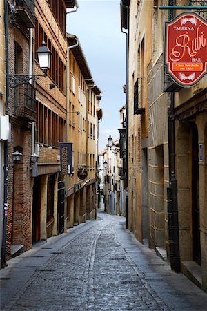 spanish street architecture - Narrow Street in Segovia, Spain Stock Photo - Rights-Managed, Code: 700-01173466