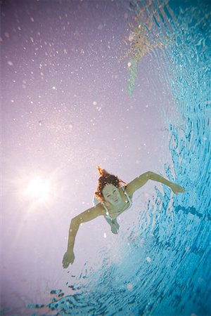 Femme natation Photographie de stock - Rights-Managed, Code: 700-01184377