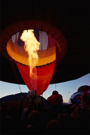 Flame on Hot Air Balloon, Albuquerque, New Mexico, USA Foto de stock - Con derechos protegidos, Código: 700-01184412