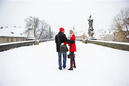 prague bridge - Couple Walking in Snow Stock Photo - Rights-Managed, Code: 700-01185239