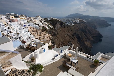 simsearch:700-01185446,k - Patio, Santorini, Grèce Photographie de stock - Rights-Managed, Code: 700-01185450