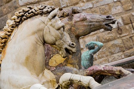 palazzo vecchio - Detail, Neptune's Fountain, Piazza Della Signoria, Florence, Tuscany, Italy Foto de stock - Con derechos protegidos, Código: 700-01185531