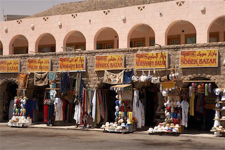 simsearch:841-03031645,k - Souvenir Store in Aswan, Egypt Stock Photo - Rights-Managed, Code: 700-01182757