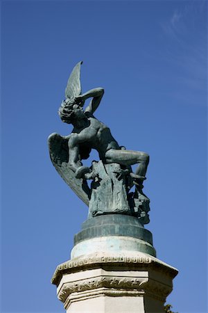 parque del retiro - Angel Caido, Parque del Retiro, Madrid, Espagne Photographie de stock - Rights-Managed, Code: 700-01183186