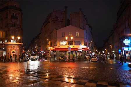 picture night wet street scene - Street Scene at Night, Paris, France Stock Photo - Rights-Managed, Code: 700-01194993
