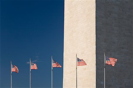 simsearch:600-01195878,k - Amerikanische Flaggen und Washington Monument, Washington, DC, USA Stockbilder - Lizenzpflichtiges, Bildnummer: 700-01195897