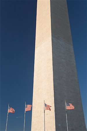 simsearch:600-01195878,k - Amerikanische Flaggen und Washington Monument, Washington, DC, USA Stockbilder - Lizenzpflichtiges, Bildnummer: 700-01195898