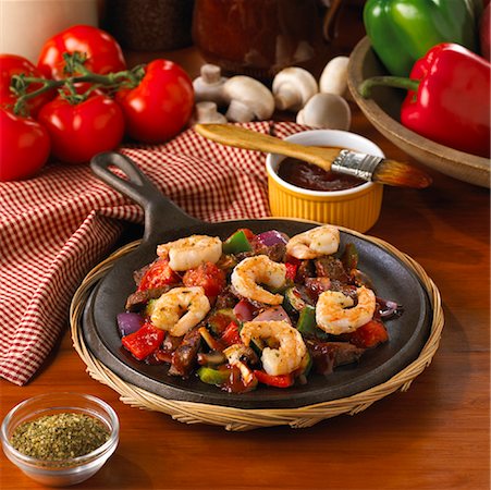 steak dinner - Steak and Shrimp Skillet Stock Photo - Rights-Managed, Code: 700-01195932