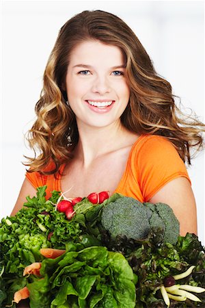 simsearch:700-00549166,k - Portrait de jeune fille avec des légumes Photographie de stock - Rights-Managed, Code: 700-01196783