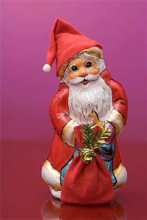 simsearch:700-02972955,k - Santa Figurine Stock Photo - Rights-Managed, Code: 700-01199859
